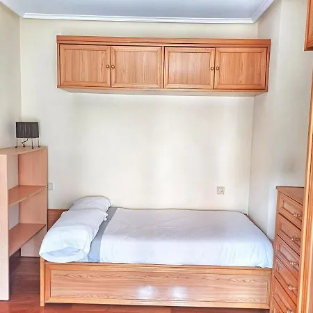 Apartment Piso De 2 Y 2 Banos Completos Con Garaje *